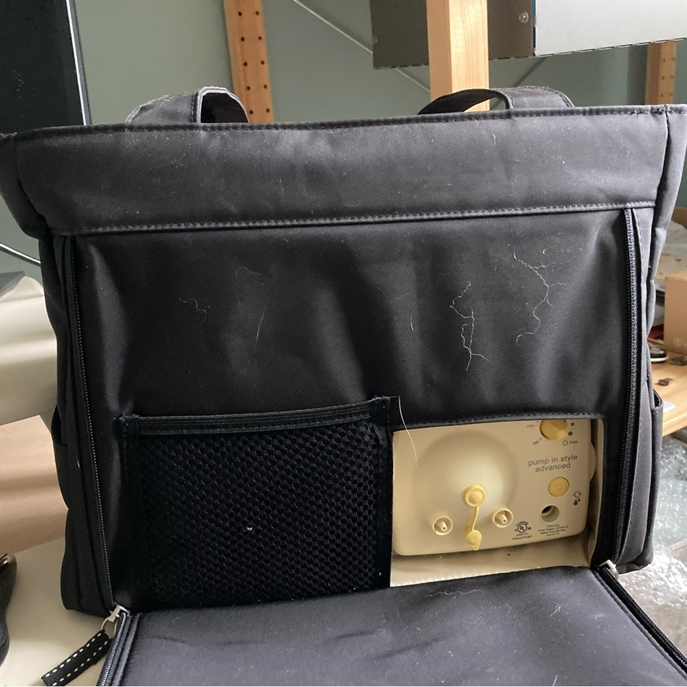 Medela pump in style